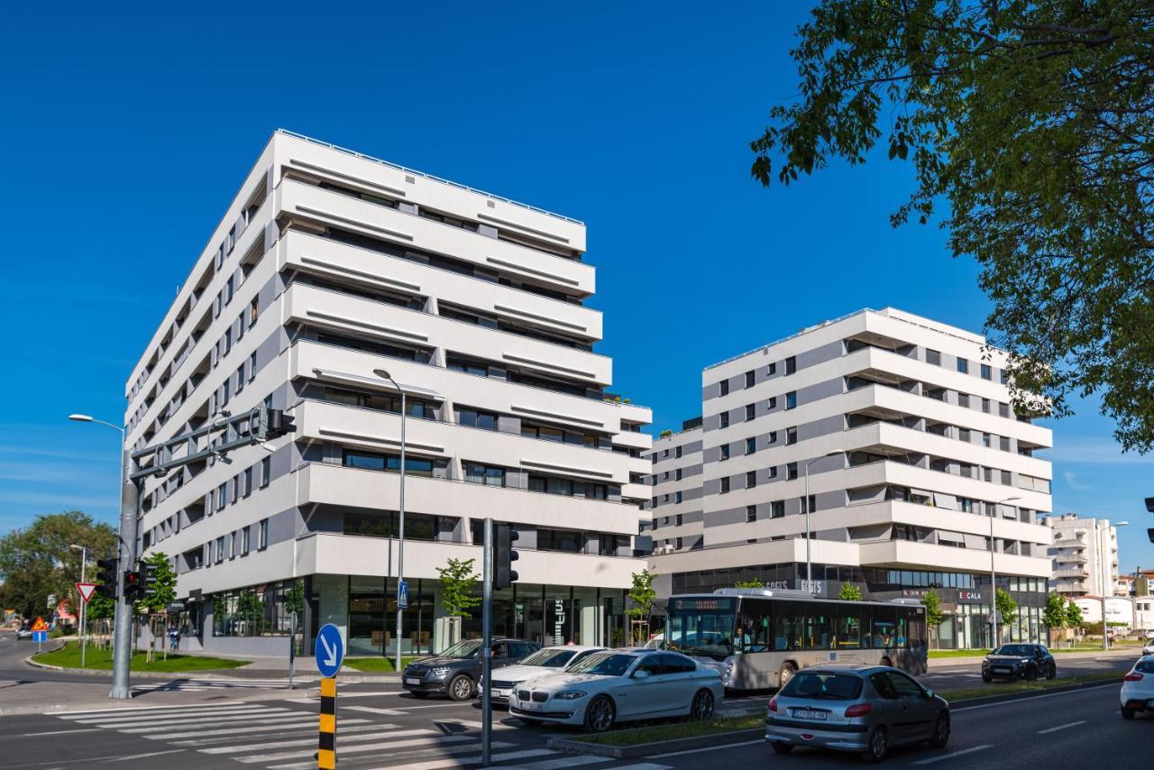 D-Apartment - With Garage And Balcony Ζαντάρ Εξωτερικό φωτογραφία