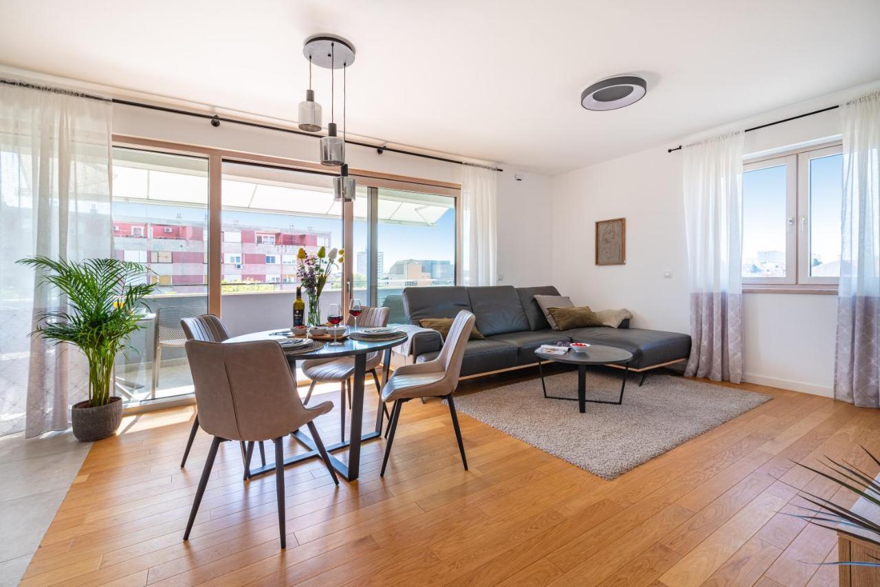 D-Apartment - With Garage And Balcony Ζαντάρ Εξωτερικό φωτογραφία