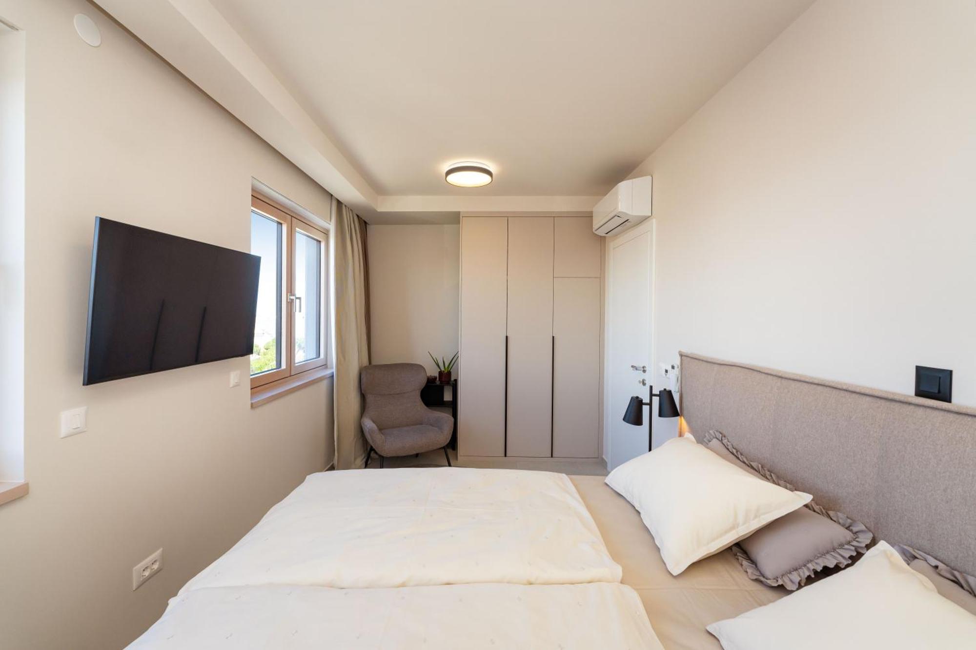 D-Apartment - With Garage And Balcony Ζαντάρ Εξωτερικό φωτογραφία