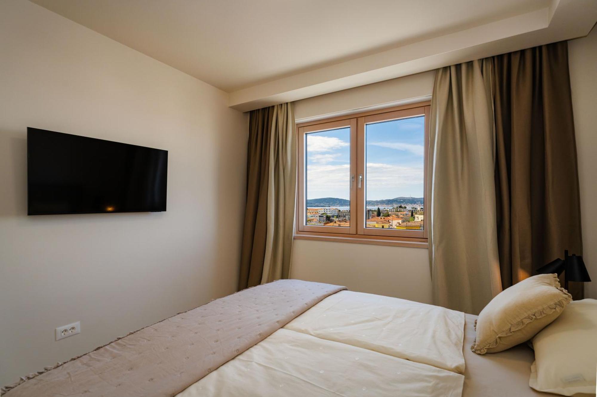 D-Apartment - With Garage And Balcony Ζαντάρ Εξωτερικό φωτογραφία