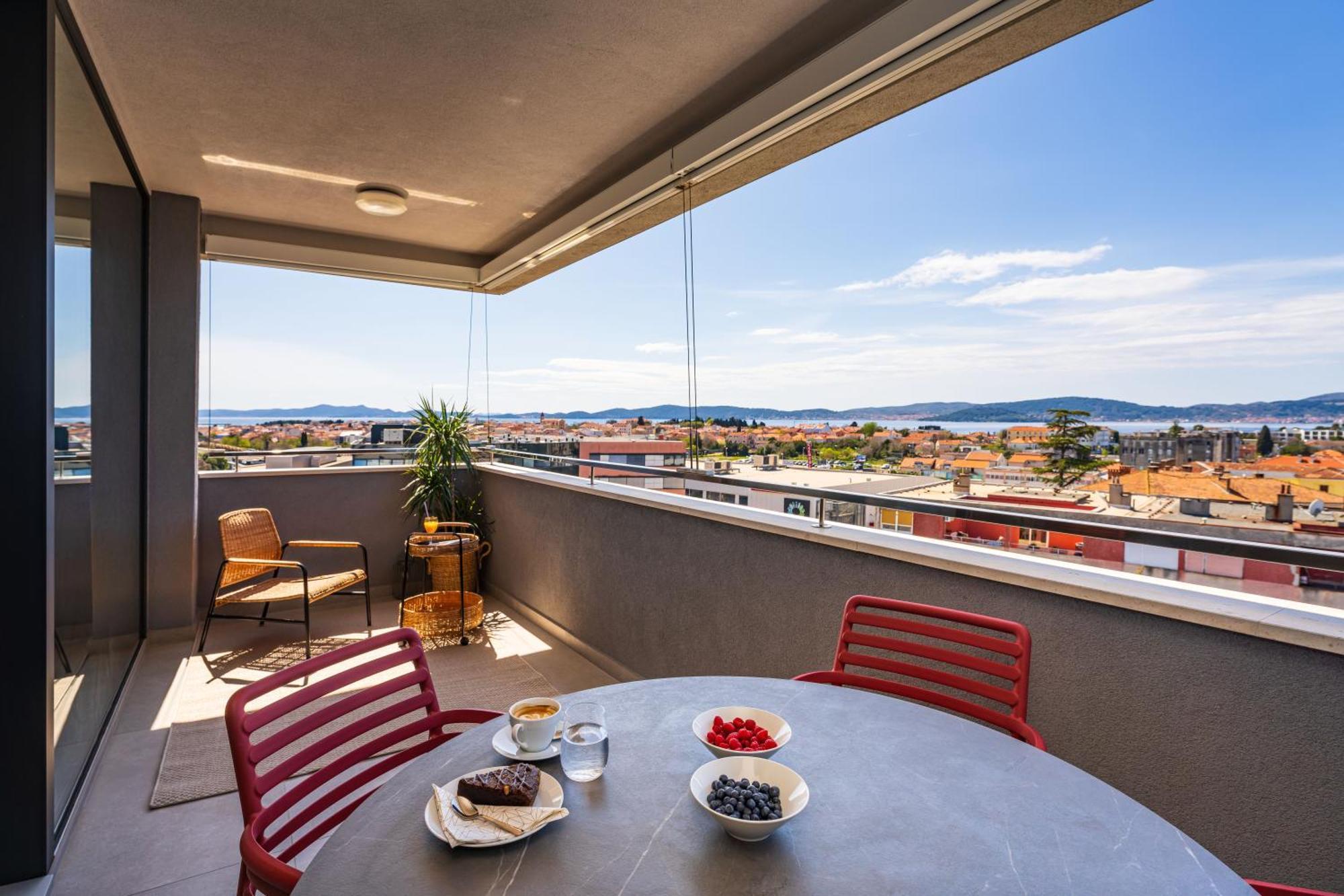 D-Apartment - With Garage And Balcony Ζαντάρ Εξωτερικό φωτογραφία